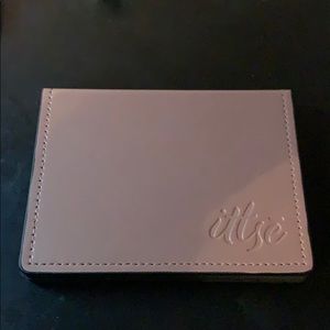 Ittse The Van Ness Magnetic Eyeshadow Quad